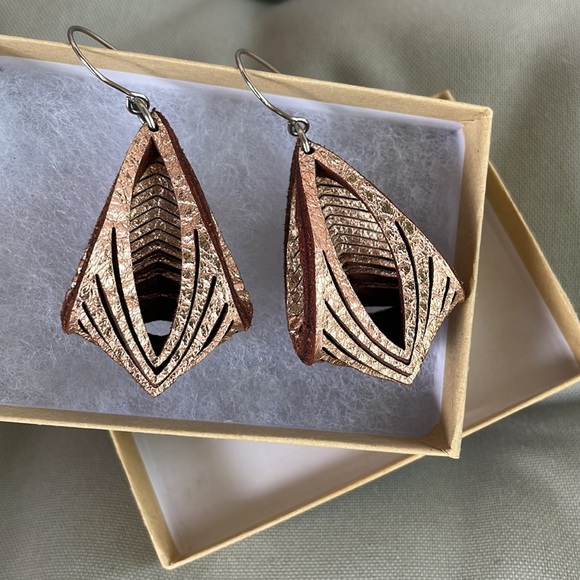 ORO PO PO Eyedazzler Earrings - Picture 4 of 10